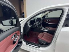 BMW 3 Series 320Li M Sport Package - фото 7