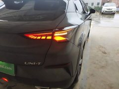 Changan UNI-T 2020 1.5T premium - фото 8