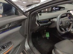 Changan UNI-V 2022 1.5T premium - фото 16