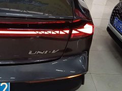Changan UNI-V 2022 1.5T premium - фото 8
