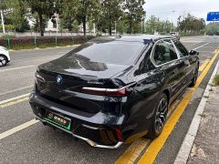 BMW i7 eDrive50L Leading M Sports Package - фото 2