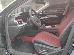 Hongqi H5 PHEV 130 Super Hybrid Edition - фото 4