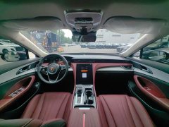 Hongqi H5 PHEV 130 Super Hybrid Edition - фото 5