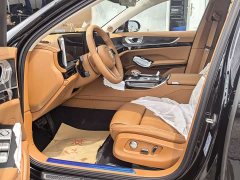 Hongqi H9 2.0T two-wheel drive Qixiang luxury business version 5 seats - фото 12