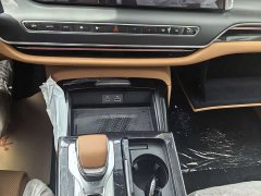 Hongqi H9 2.0T two-wheel drive Qixiang luxury business version 5 seats - фото 15