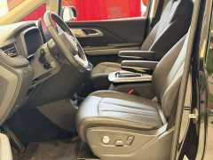 Hongqi HQ9 PHEV 2.0T AWD Business Edition - фото 12