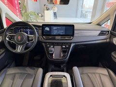 Hongqi HQ9 PHEV 2.0T AWD Business Edition - фото 16