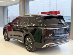 Hongqi HS7 PHEV 2.0T PHEV four-wheel drive Qichang version 7 seats - фото 13