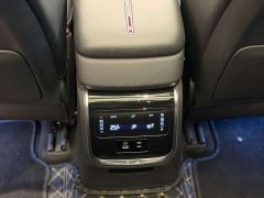 Hongqi HS7 PHEV 2.0T PHEV four-wheel drive Qichang version 7 seats - фото 20