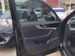 Hongqi HS5 2019 2.0T Zhilian Qixiang four-wheel drive version - фото 7