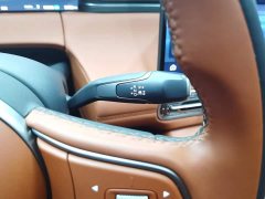 Hongqi HS6 PHEV 2026 220 four-wheel drive smart hybrid version - фото 16