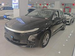 Hongqi E-QM5 610km PLUS - фото 1