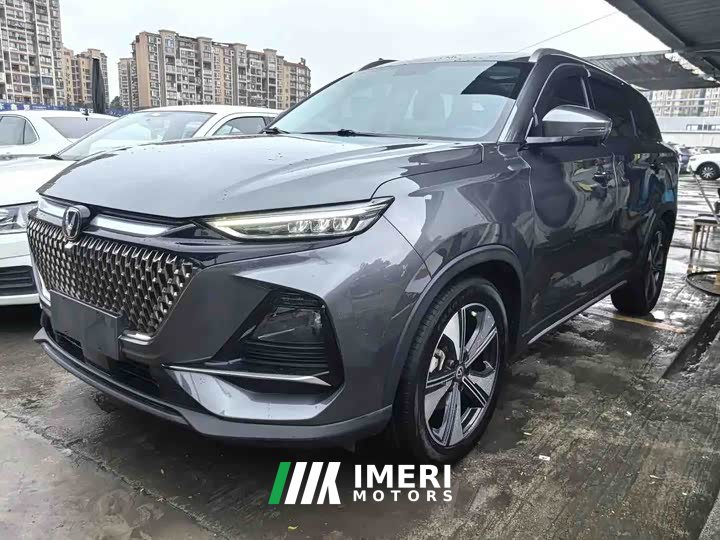 Changan X7 PLUS 1.5T automatic respect type 7 seats - автомобиль из Китая