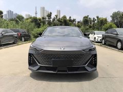 Changan UNI-V 1.5T premium - фото 2