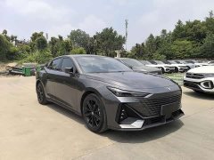 Changan UNI-V 1.5T premium - фото 3