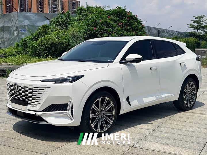 Changan UNI-K 2021 2.0T premium - автомобиль из Китая