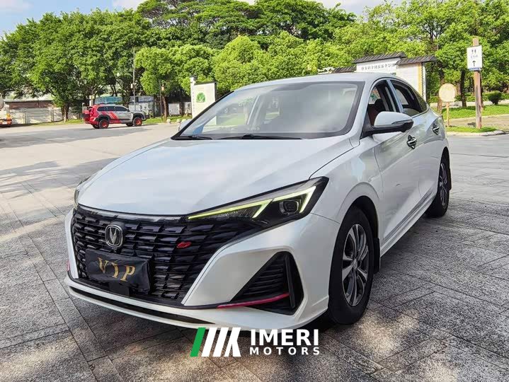 Changan EADO Enjoy Edition PLUS Blue Whale NE 1.4T GDI DCT Premium Edition - автомобиль из Китая