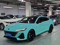 Changan UNI-V 2022 1.5T premium - фото 1