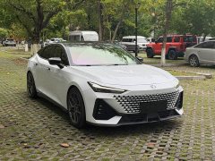Changan UNI-V 1.5T premium - фото 3