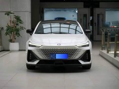 Changan UNI-V 2024 1.5T high-energy version - фото 3