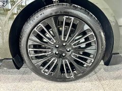 Lynk & Co 10 240 four-wheel drive Ultra sports version - фото 14
