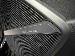 Audi Q5L 45th Anniversary Collector's Edition 45 TFSI Luxurious and Dynamic - фото 17