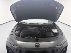 Changan UNI-V 1.5T premium - фото 17