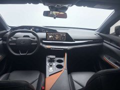 Changan UNI-V 1.5T premium - фото 16