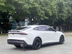 Changan UNI-V 1.5T Smart Pilot Edition - фото 11