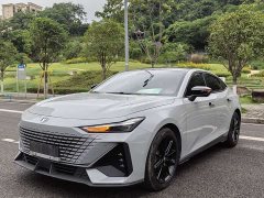 Changan UNI-V 2022 1.5T premium - фото 1