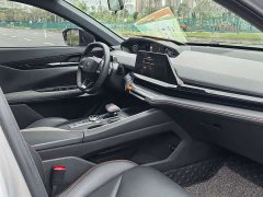 Changan UNI-V 2022 1.5T premium - фото 17