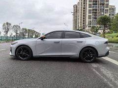 Changan UNI-V 2022 1.5T premium - фото 7