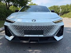 Changan UNI-V 1.5T sports version - фото 2