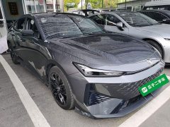 Changan UNI-V 1.5T premium - фото 4