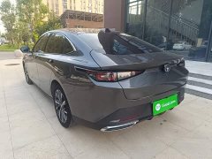 Changan Yida Blue Whale NE 1.5T GDI DCT Pilot Edition - фото 5