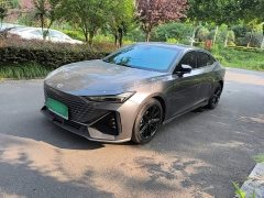 Changan UNI-V 1.5T premium - фото 2