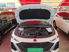 Changan UNI-V 1.5T premium - фото 20