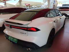 Changan UNI-V 1.5T premium - фото 6