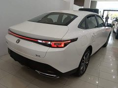 Changan Eado PHEV 2025 Smart New Blue Whale 145KM High Energy Edition - фото 7