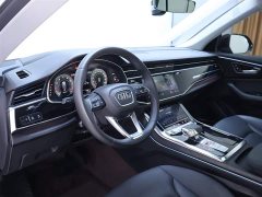 Audi Q8 55 TFSI Luxury Version - фото 11