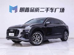 Audi Q8 55 TFSI Luxury Version - фото 2