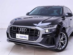 Audi Q8 55 TFSI Luxury Version - фото 3