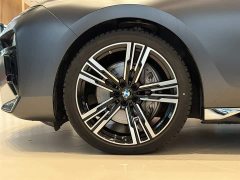 BMW 7 740Li Deluxe Version M - фото 11