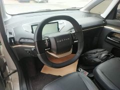Baojun KiWi EV Artist’s Light Edition ternary lithium - фото 11