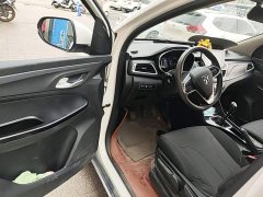 Baojun 730 1.5L manual fashion 7 seats - фото 16