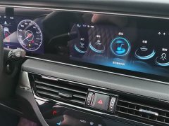 Hongqi HS5 2.0T Zhilian Qixiang four-wheel drive version - фото 11
