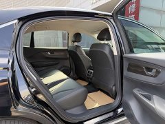 Hongqi E-QM5 2023 facelift basic travel version - фото 7