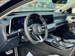Hongqi H9 2025 facelift 2.0T two-wheel drive Qichang private fashion version 5 seats - фото 6