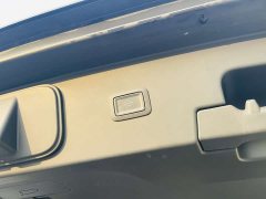 Hongqi HQ9 2.0T Intelligent Flagship Edition - фото 10