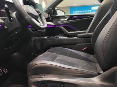 Volkswagen Tiguan L PRO 330TSI 2WD R-Line Smart Edition - фото 6